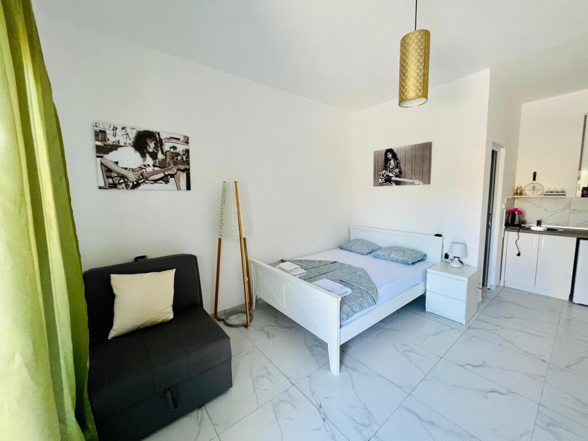 Apartments Mia Patria 울친 외부 사진