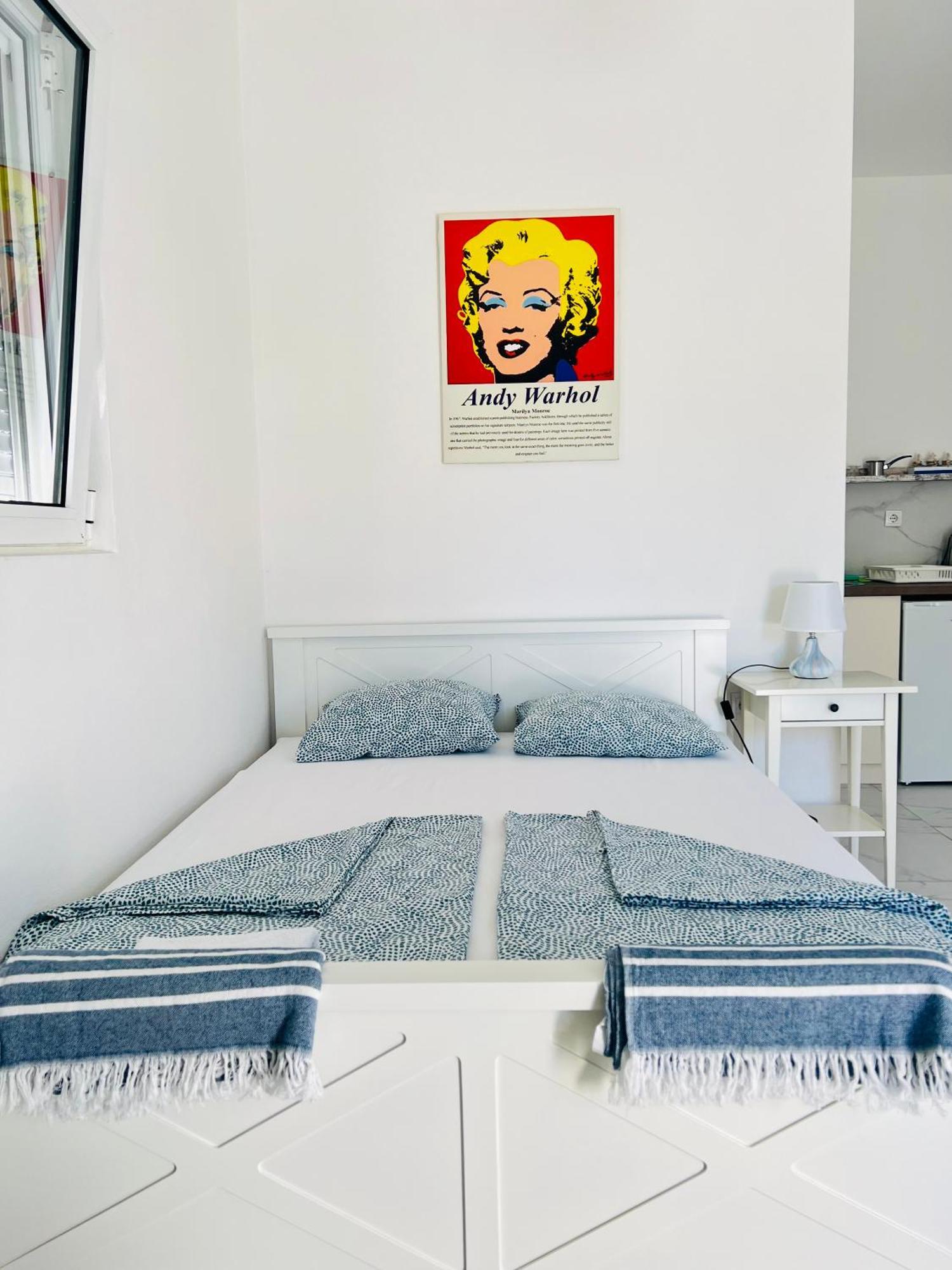 Apartments Mia Patria 울친 외부 사진